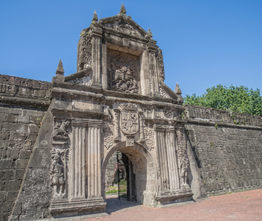 Guests joining the Intramuros Past and Present walking tour